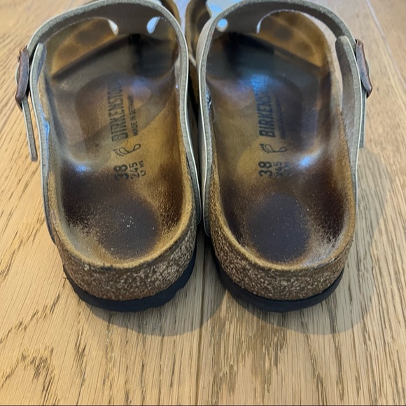 Birkenstock Gizeh Pearl Leather Sandal - Picture 12 of 14